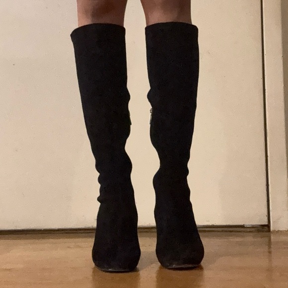 Black Suede Jewel Badgley Mischka Evalina Rhinestone Heel Boots Size 5 - Picture 5 of 7